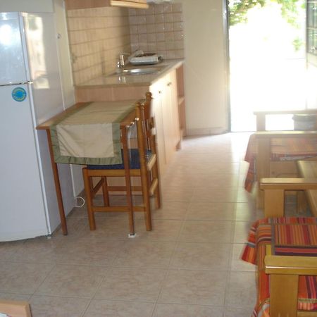 Maria Apartments Lourdata  Zewnętrze zdjęcie