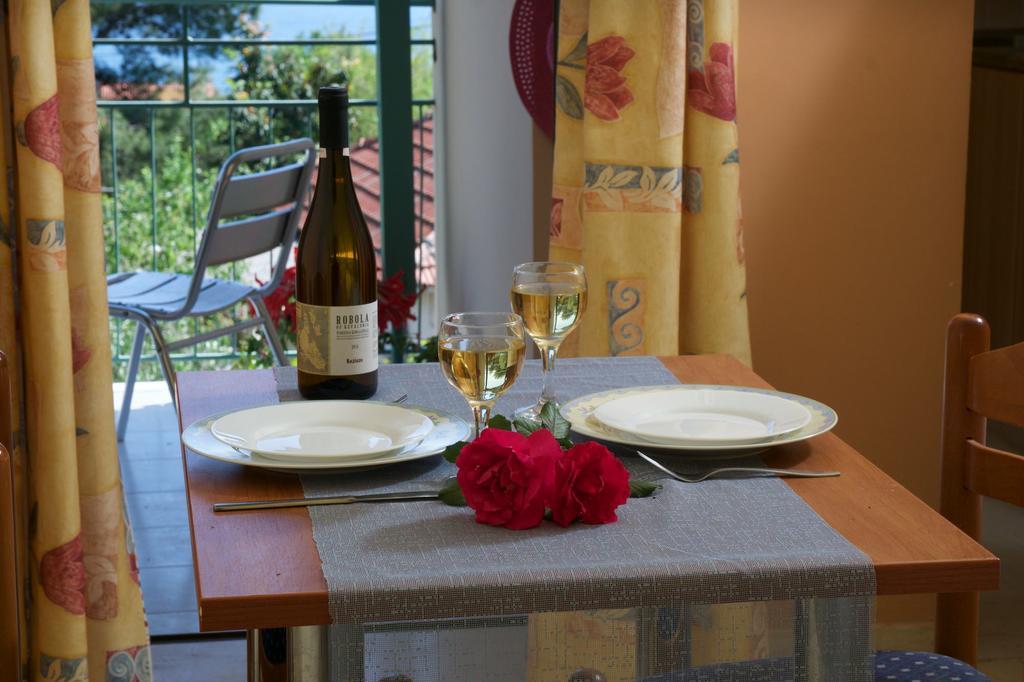 Maria Apartments Lourdata  Zewnętrze zdjęcie